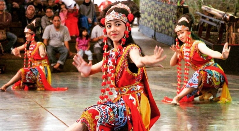 Tips Memperkenalkan Budaya kepada Generasi Muda di Sekolah Tips Memperkenalkan Budaya kepada Generasi Muda di Sekolah