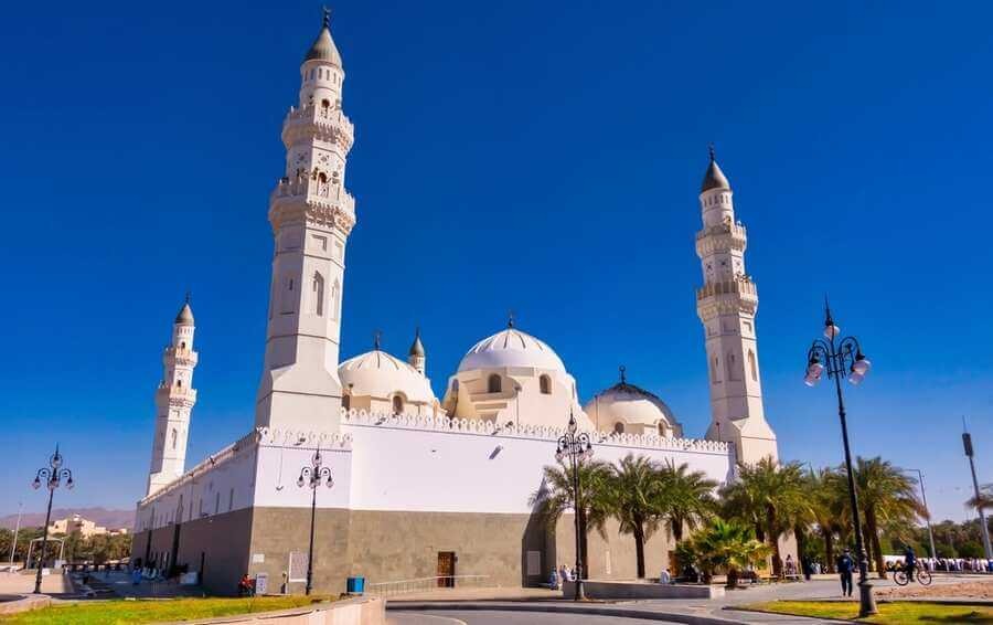Tempat-tempat yang dikunjungi saat City tour Madinah Tempat-tempat yang dikunjungi saat City tour Madinah