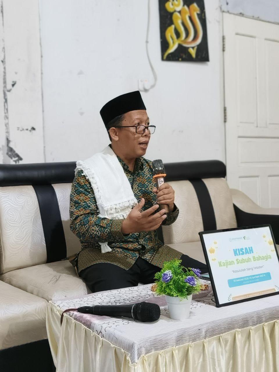 Ustadz Agus Winarno Ustadz Agus Winarno