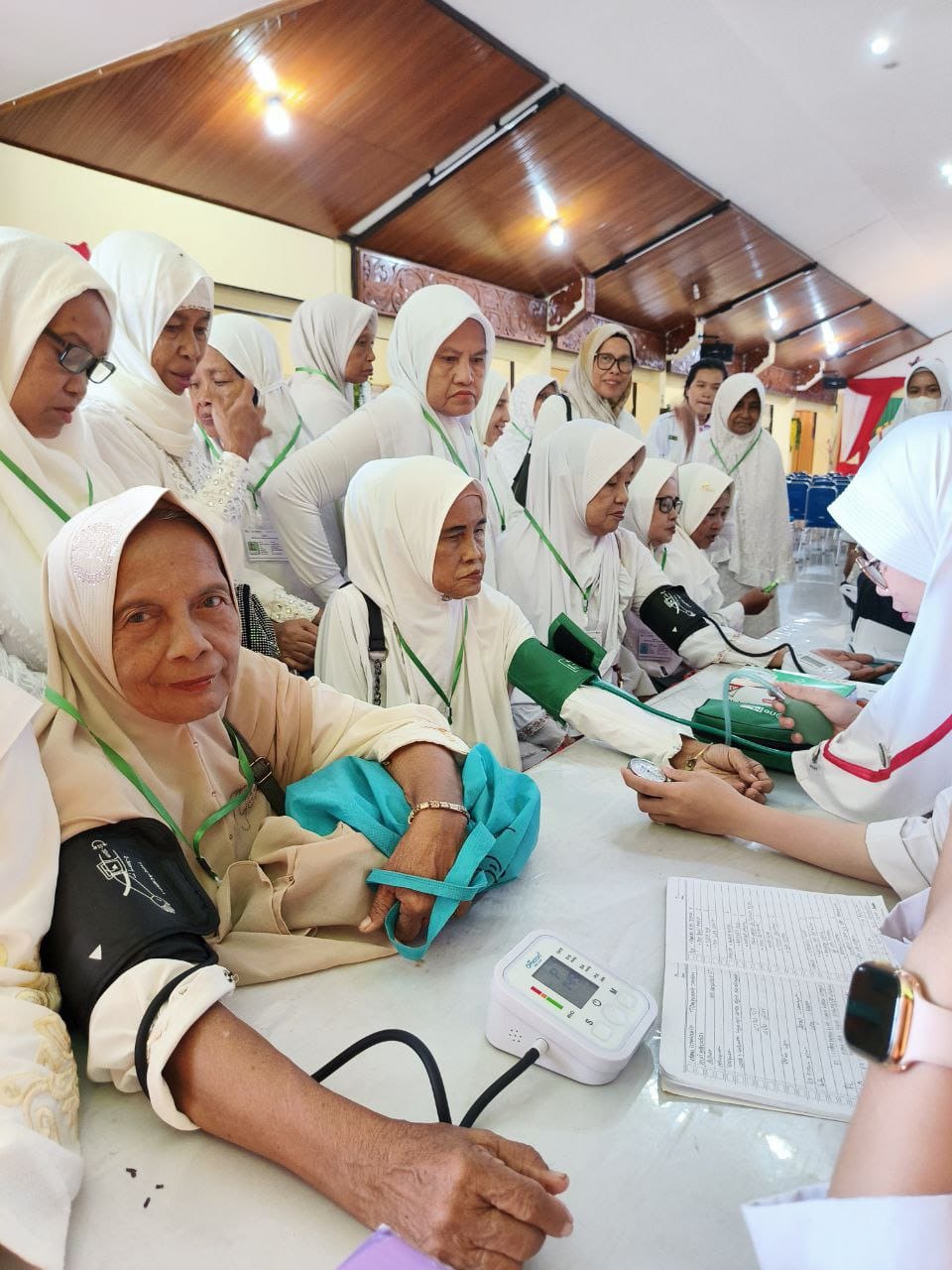 Pemeriksaan kesehatan tensi Pemeriksaan kesehatan tensi