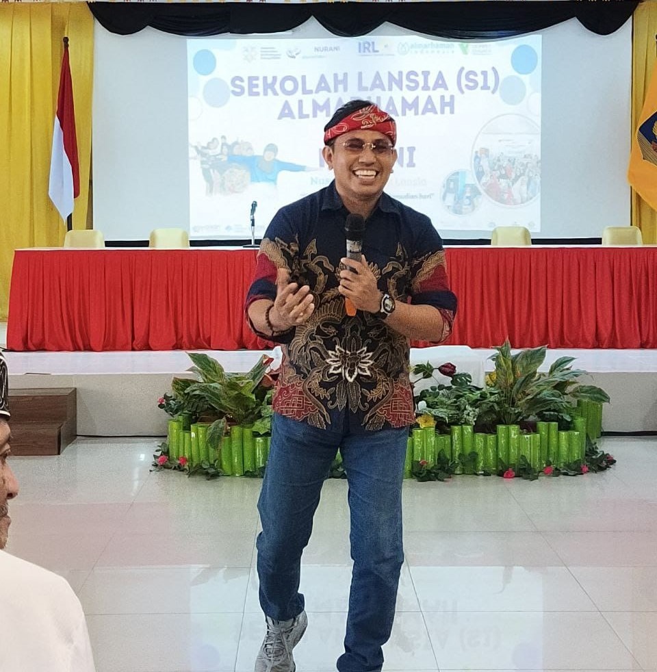 dr. Ihya Ulumuddin Rahawarin, Sp. B dr. Ihya Ulumuddin Rahawarin, Sp. B