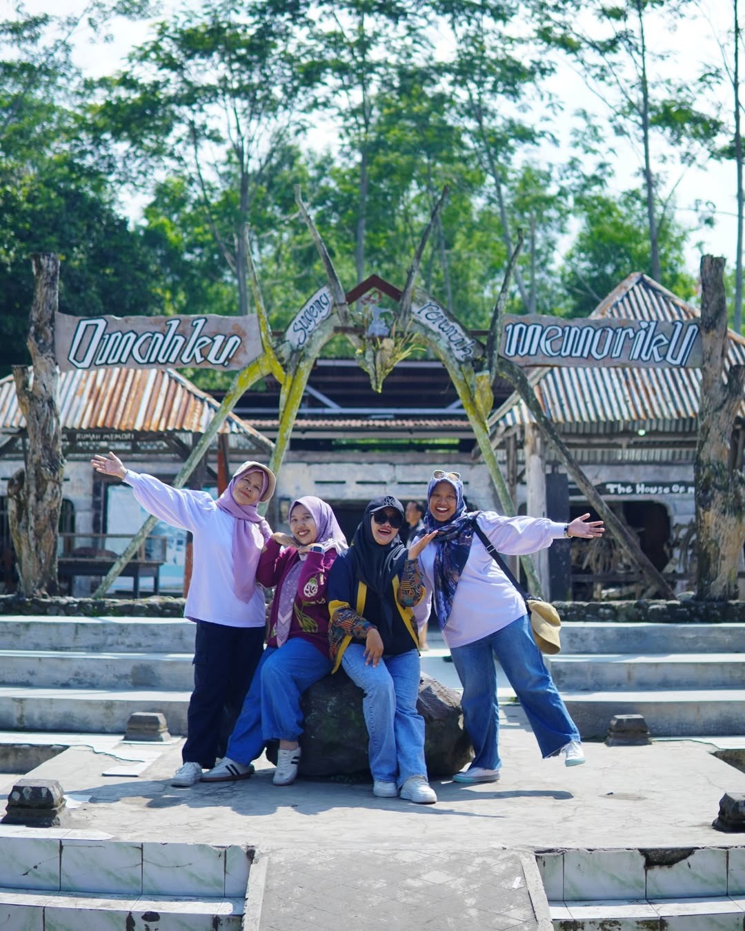 Source : Dokumentasi Tamu TripKelilingJogja Source : Dokumentasi Tamu TripKelilingJogja