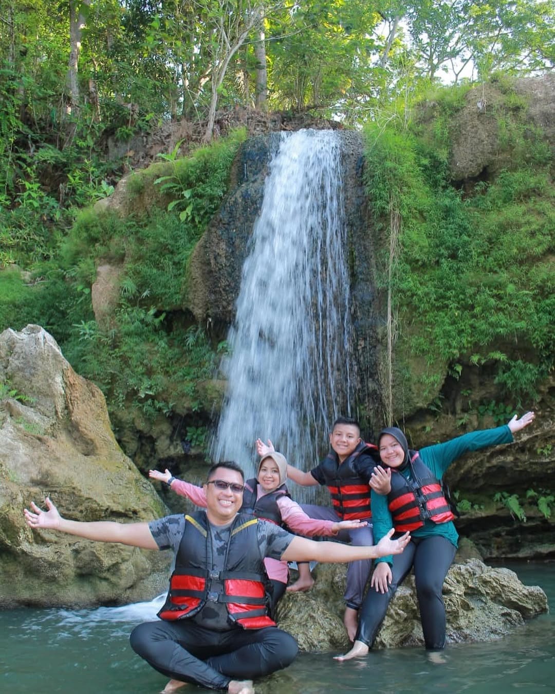 Source : Dokumentasi Pribadi Tamu Trip Keliling Jogja Source : Dokumentasi Pribadi Tamu Trip Keliling Jogja