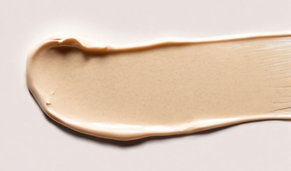 Foundation + Sunscreen dalam Satu Produk! Ini Keunggulan Alamin Glow Up Sunscreen Foundation Foundation + Sunscreen dalam Satu Produk! Ini Keunggulan Alamin Glow Up Sunscreen Foundation