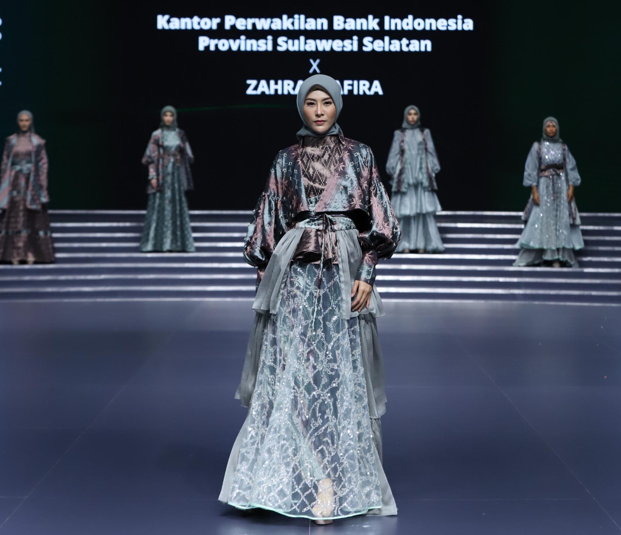 Baju pesta etnik,wa:0811-410-3122, jahit baju pesta di makassar Baju pesta etnik,wa:0811-410-3122, jahit baju pesta di makassar