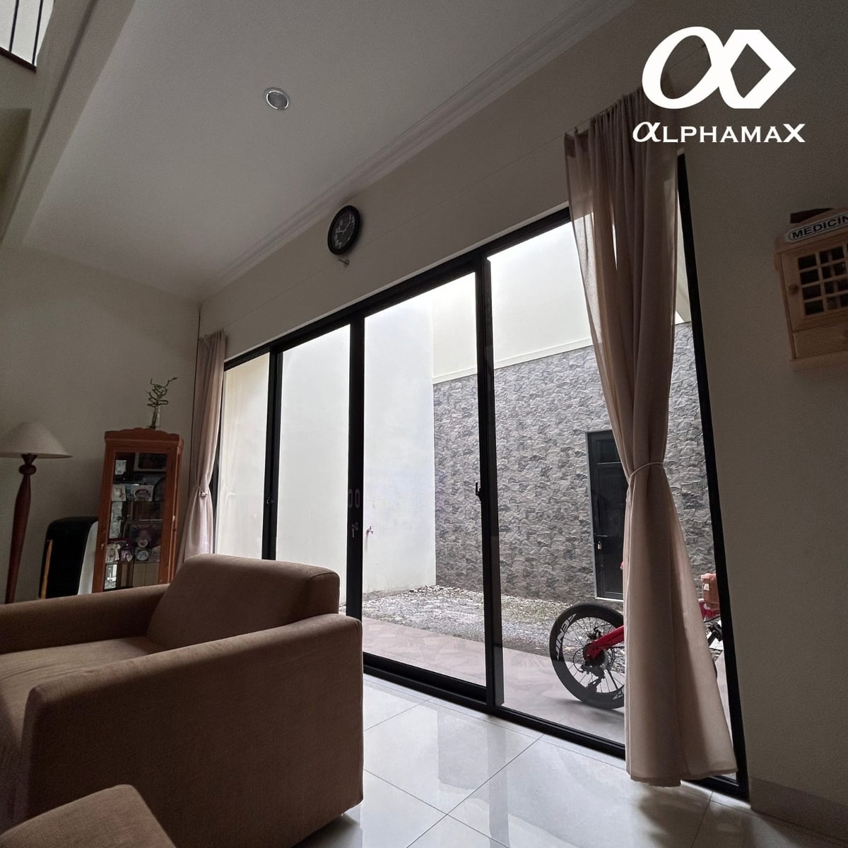 Pintu Sliding Aluminium Alphamax: Solusi Estetis, Fungsional, dan Arsitektural untuk Ruang Modern Pintu Sliding Aluminium Alphamax: Solusi Estetis, Fungsional, dan Arsitektural untuk Ruang Modern