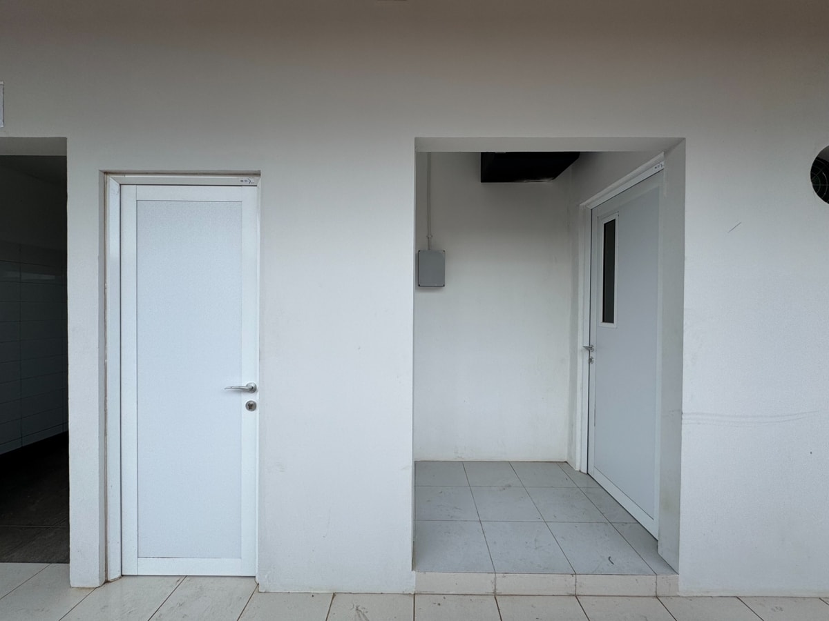 Custom Max 2 & Custom Max 6-OXO Putih Custom Max 2 & Custom Max 6-OXO Putih