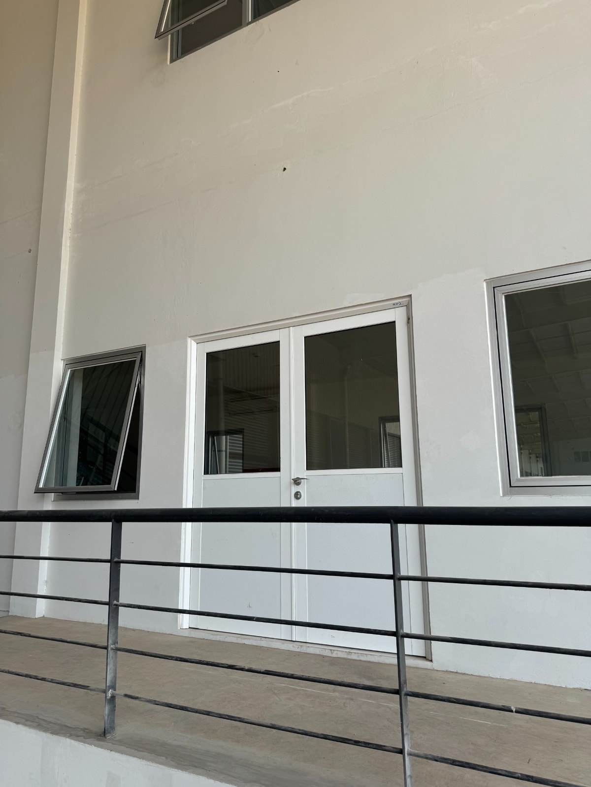 Custom Max 6-OXO DSS & ALP 1-T Putih Custom Max 6-OXO DSS & ALP 1-T Putih