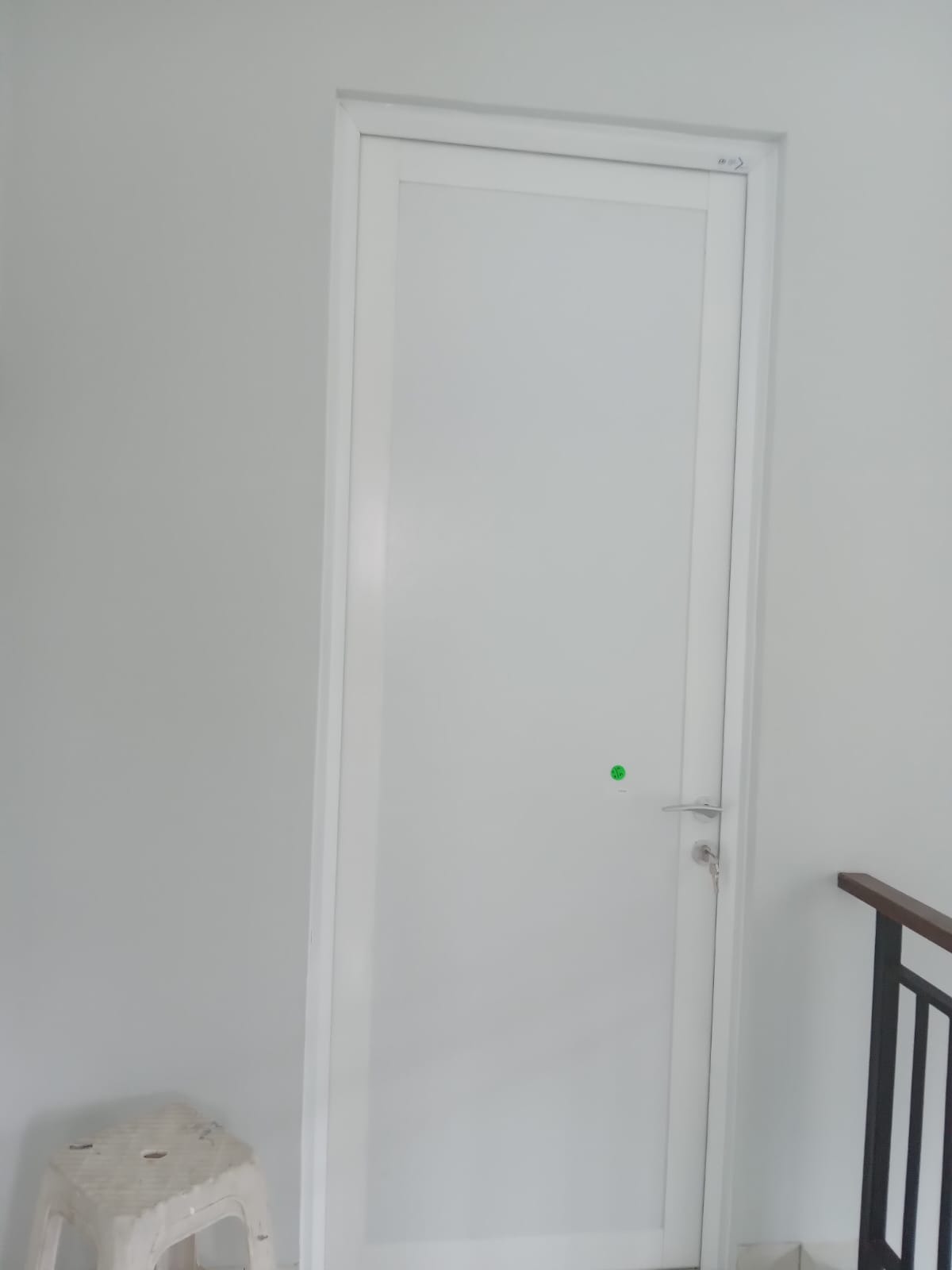 Max 2-E 900 x 2100 Warna Putih Max 2-E 900 x 2100 Warna Putih