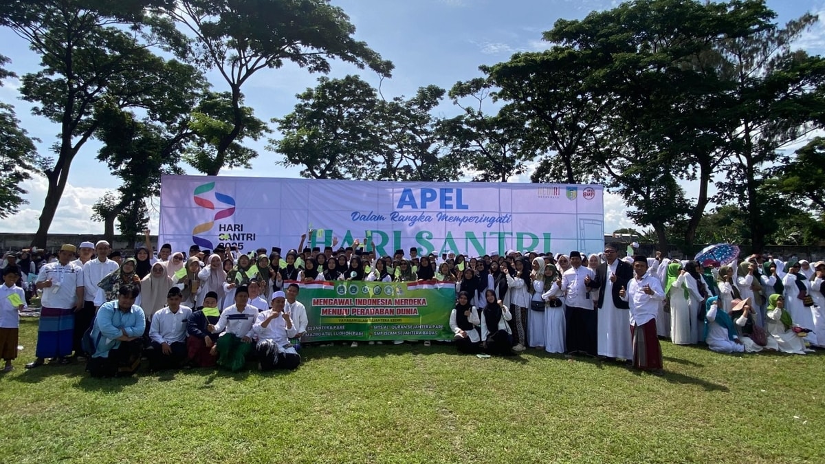 Upacara dan Peringatan Hari Santri 2025 Upacara dan Peringatan Hari Santri 2025