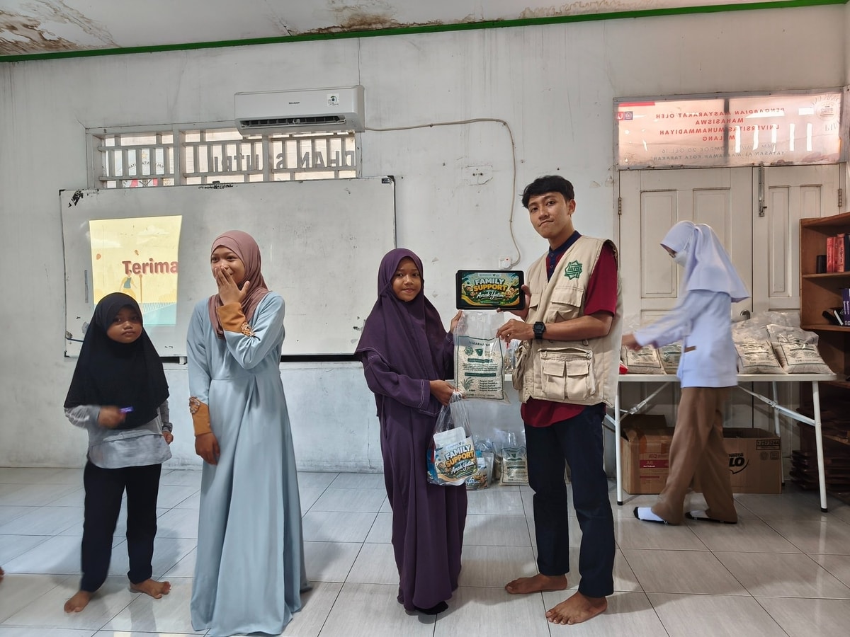 Pembagian famiy support untuk anak yatim Pembagian famiy support untuk anak yatim