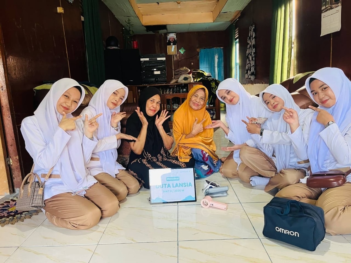 Duta Lansia Almarhamah Jangkau Lansia Secara Langsung Duta Lansia Almarhamah Jangkau Lansia Secara Langsung