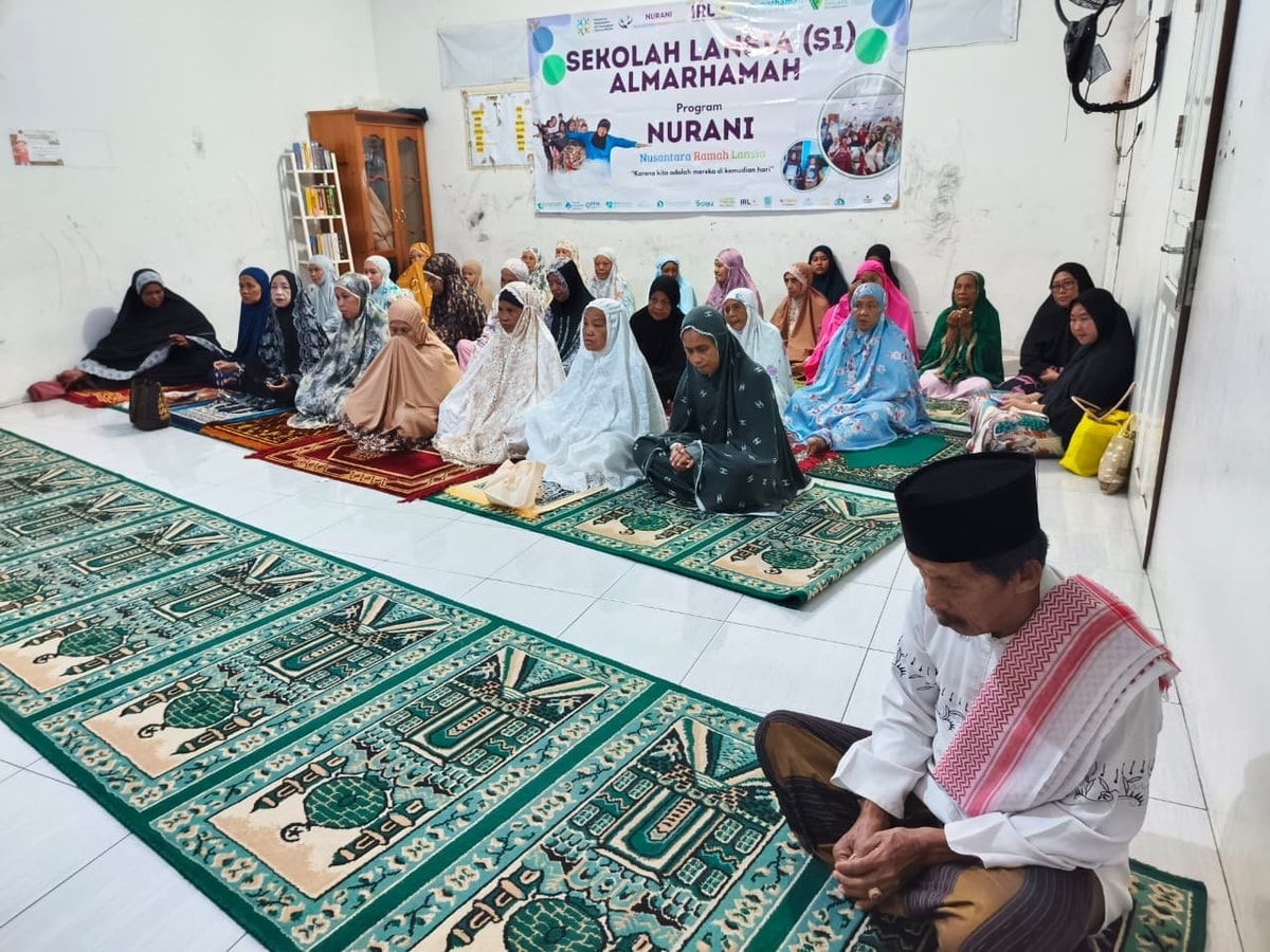 Subuh Penuh Makna! Kajian Subuh Almarhamah Kupas Doa Harian Subuh Penuh Makna! Kajian Subuh Almarhamah Kupas Doa Harian