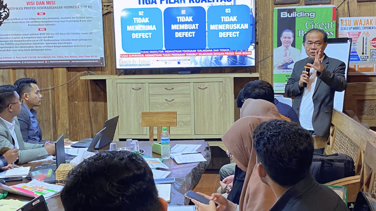 Leader Hebat Tidak Sibuk Memadamkan Api, Mereka Membangun Sistem agar Api Tidak Muncul Leader Hebat Tidak Sibuk Memadamkan Api, Mereka Membangun Sistem agar Api Tidak Muncul