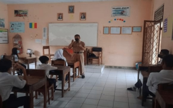 Jadi Guru Asik, Tumbuhkan Student Agency di Kelas! Jadi Guru Asik, Tumbuhkan Student Agency di Kelas!