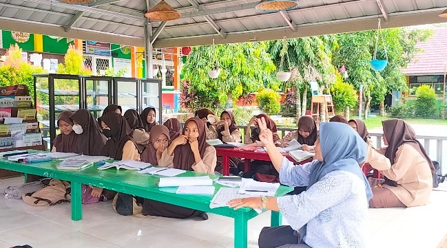 Keunggulan Penerapan Kurikulum Merdeka dalam Dunia Pendidikan Keunggulan Penerapan Kurikulum Merdeka dalam Dunia Pendidikan