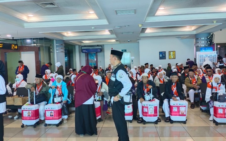 BPKH Catat Kinerja Positif 2024, Indra Gunawan: Lampaui Target Dana Kelolaan BPKH Catat Kinerja Positif 2024, Indra Gunawan: Lampaui Target Dana Kelolaan