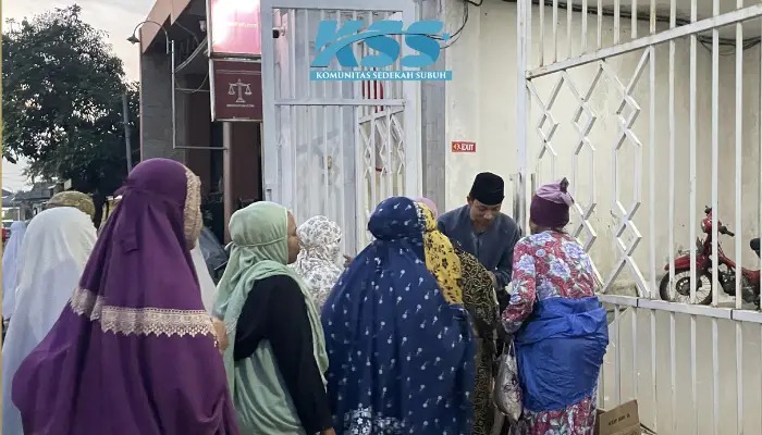 Kajian Subuh Bahagia & Distribusi Sembako, Menebar Keberkahan di Bulan Muharram Kajian Subuh Bahagia & Distribusi Sembako, Menebar Keberkahan di Bulan Muharram