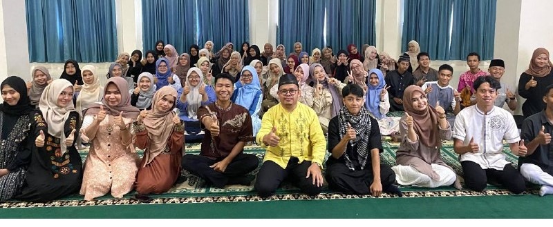 Semarak Maulid Nabi, Almarhamah Ajak Mahasiswa FIKES UBT Teladani Rasulullah Semarak Maulid Nabi, Almarhamah Ajak Mahasiswa FIKES UBT Teladani Rasulullah