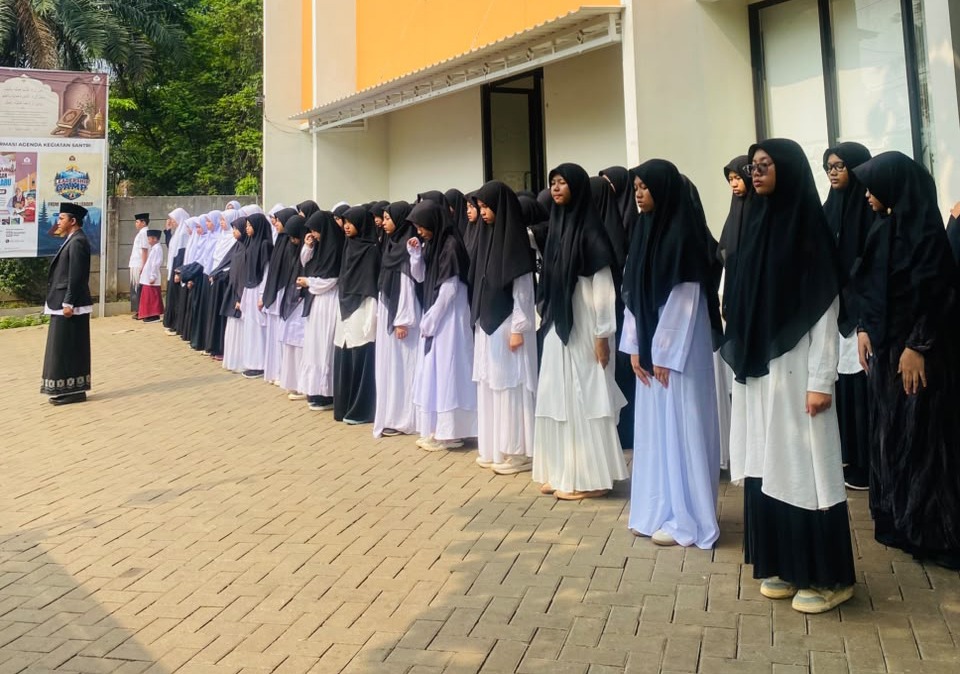 Apel Peringatan Hari Santri Nasional 2026