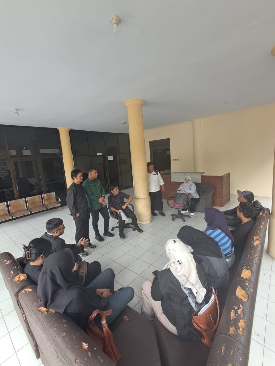 Sekretaris Umum Pemuda ICMI Kaltara, Dedy Syarkani, bersama Wakil Sekretaris Bidang Pendidikan, Bahar, audiensi dengan sejumlah mantan pekerja