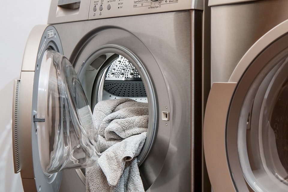 4 Bahan Alami Pengganti Deterjen: Mencuci Tanpa Khawatir Tangan Kasar