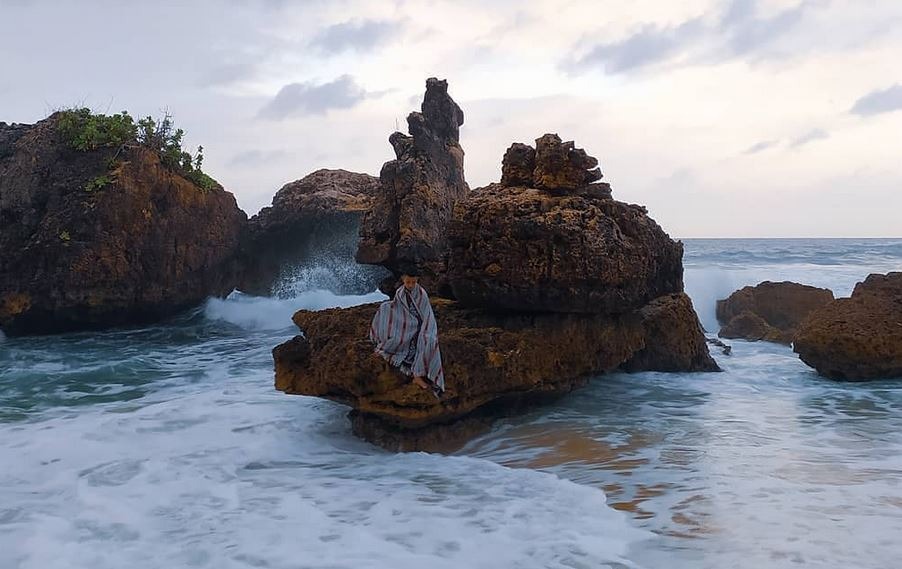 Pantai Kondang Merak