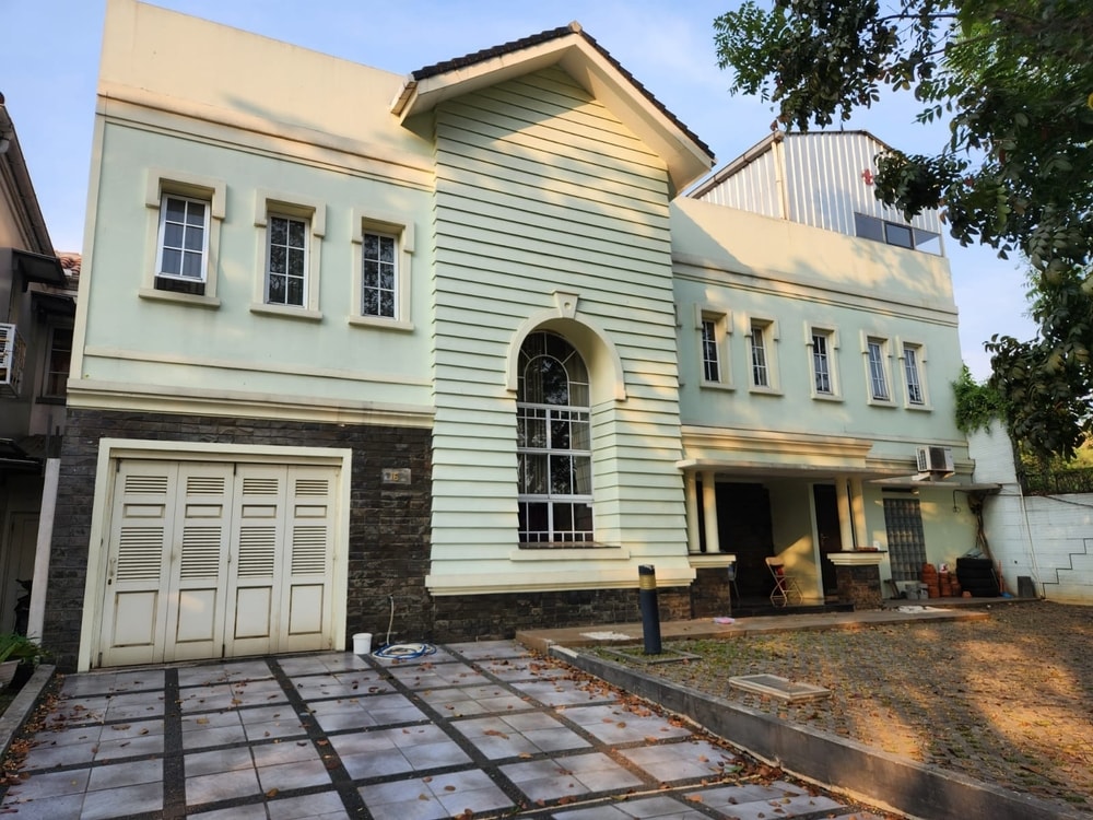 Rumah dijual lippo cikarang Cluster Casa De Lago