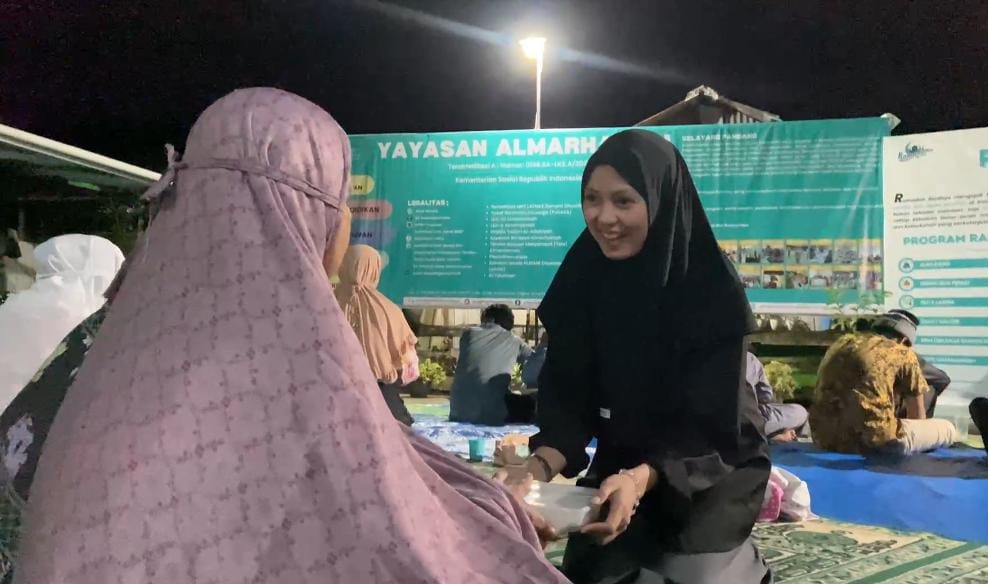 Pembagian Nasi Berkah