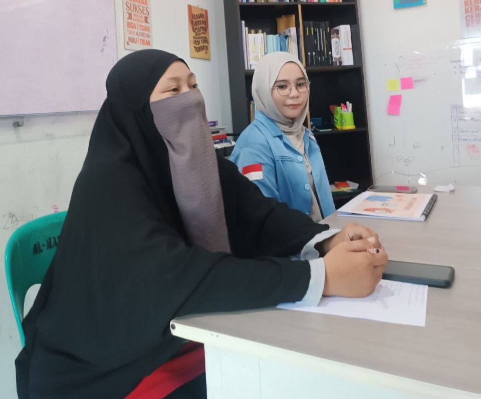 Fitri, pengurus Yayasan Almarhamah