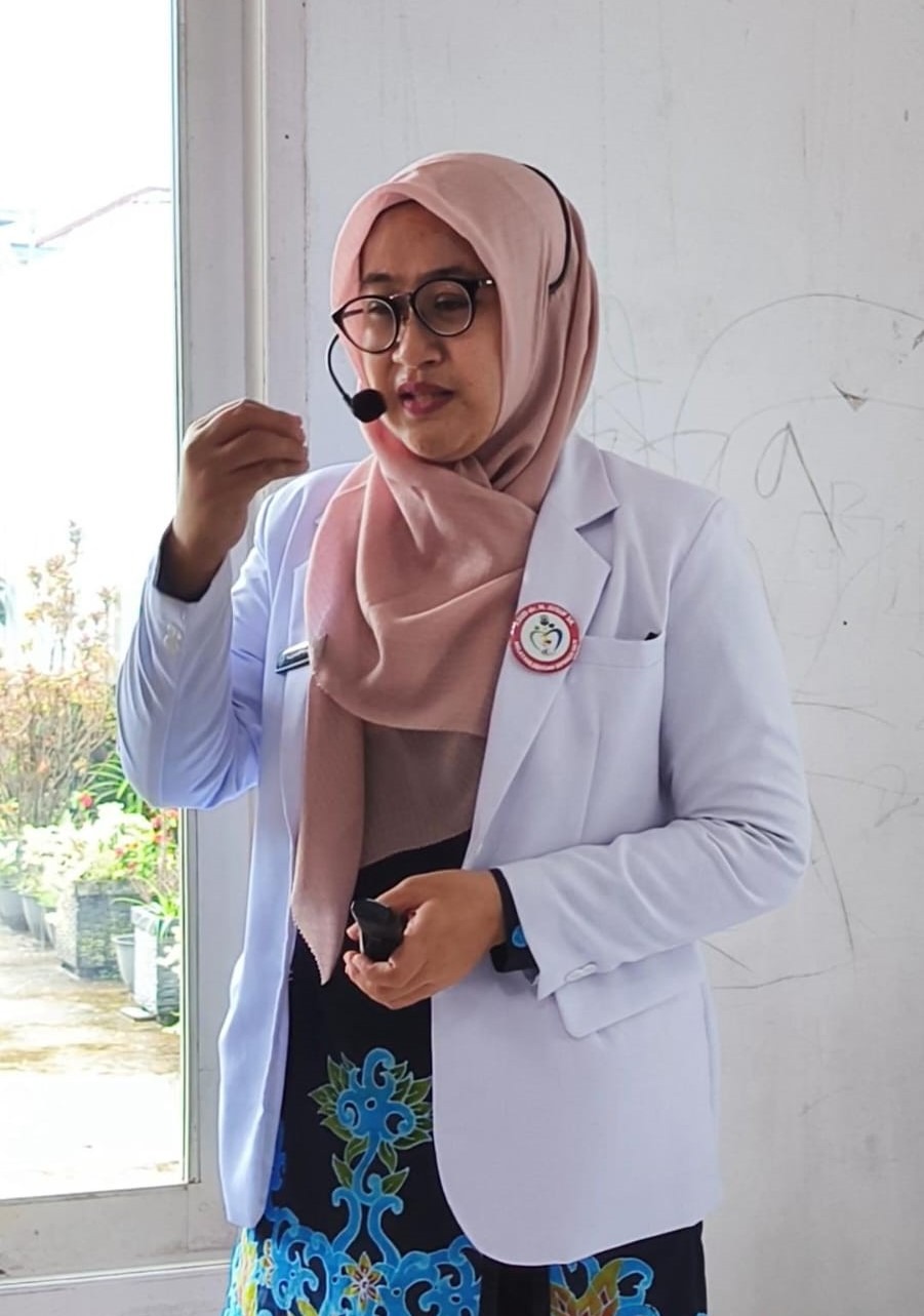 dr. Husnul Khatimah, Sp.GK, AIFO-K, dokter Spesialis Gizi