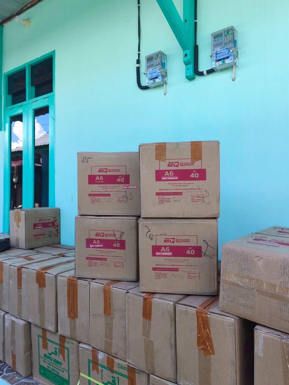 Ribuan mushaf dan iqro' telah sampai di almarhamah