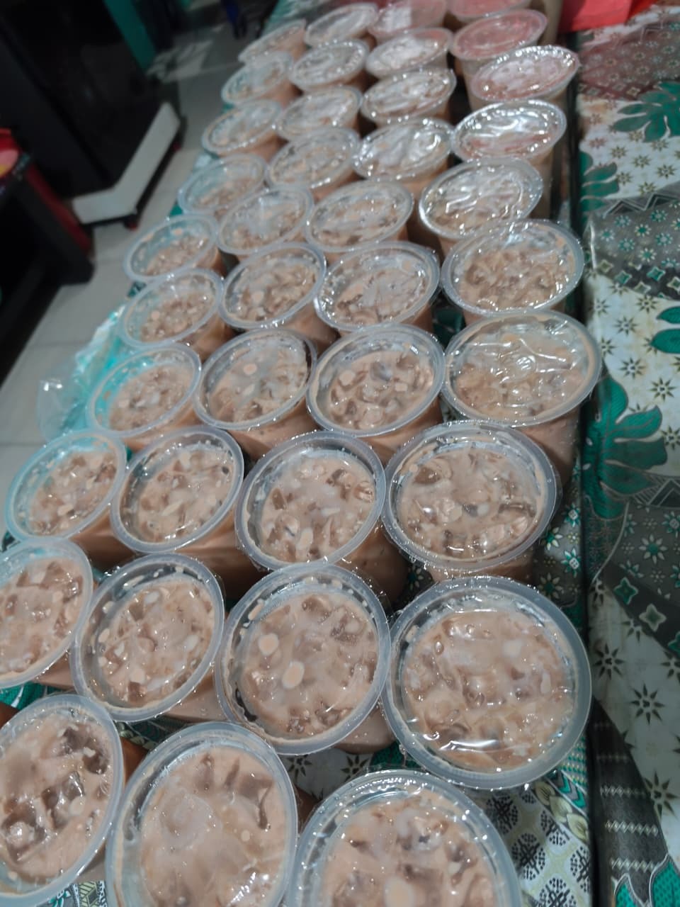 Esmilo dari Orang baik untuk santri