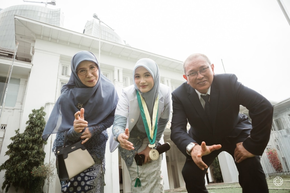 Graduation Session @matakuliahterakhir