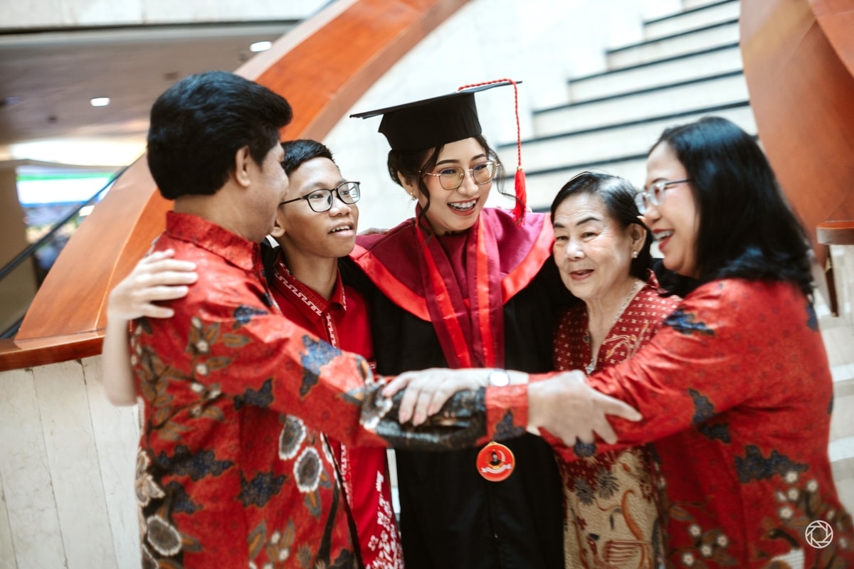 Graduation Session @matakuliahterakhir