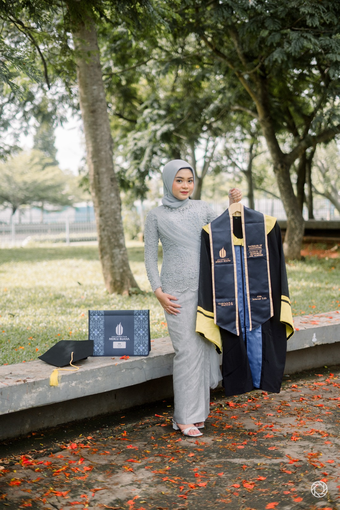Graduation Session @matakuliahterakhir