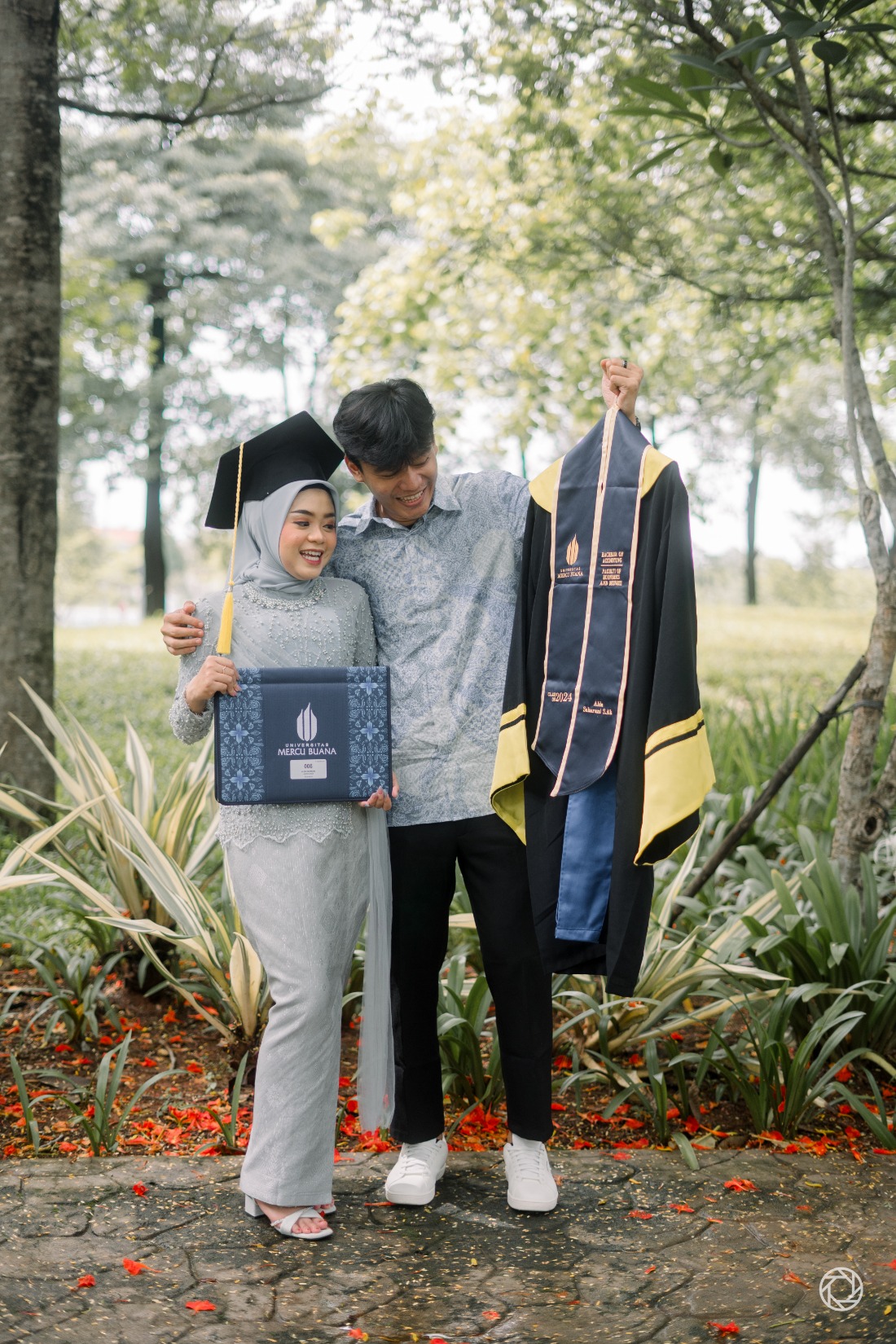 Graduation Session @matakuliahterakhir