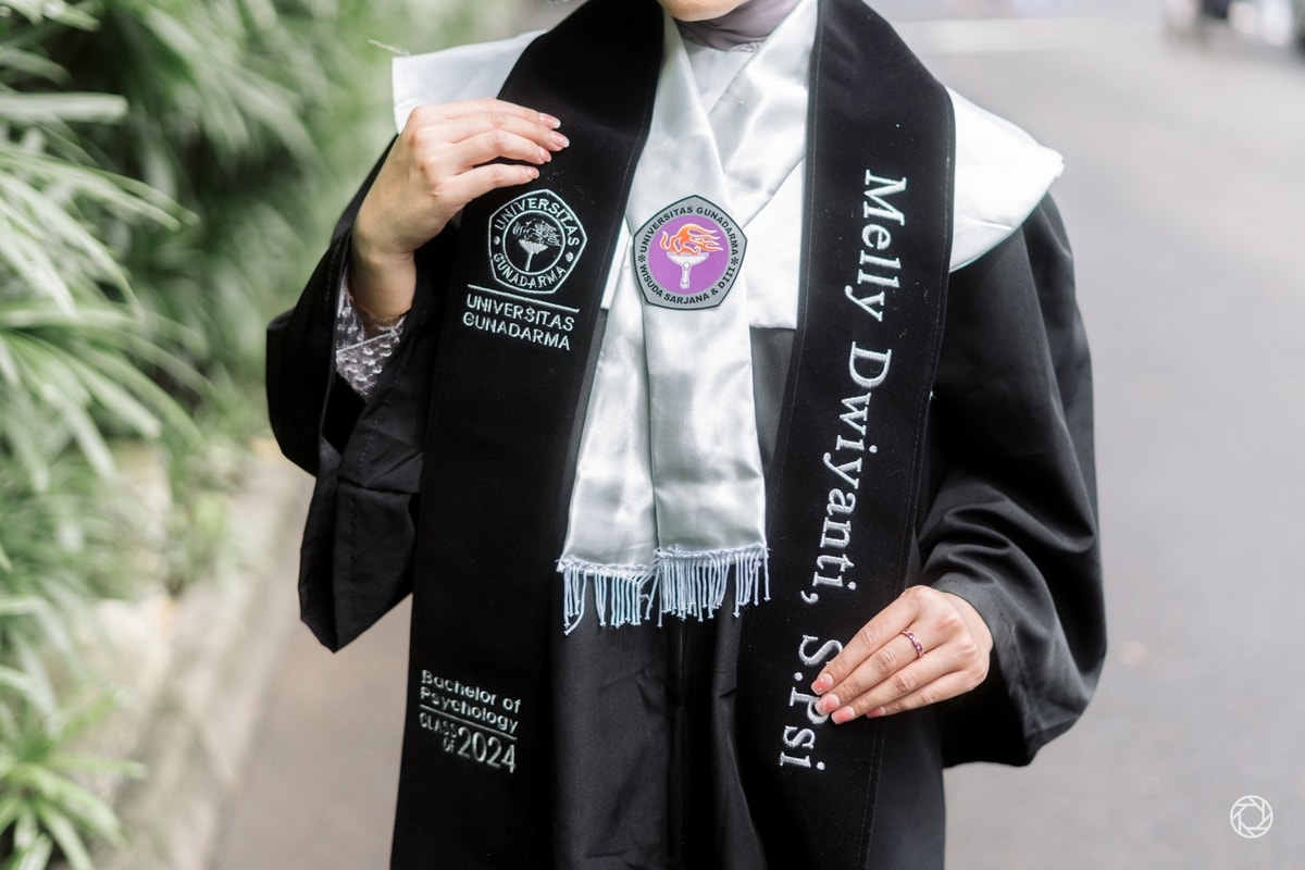 Graduation Session @matakuliahterakhir