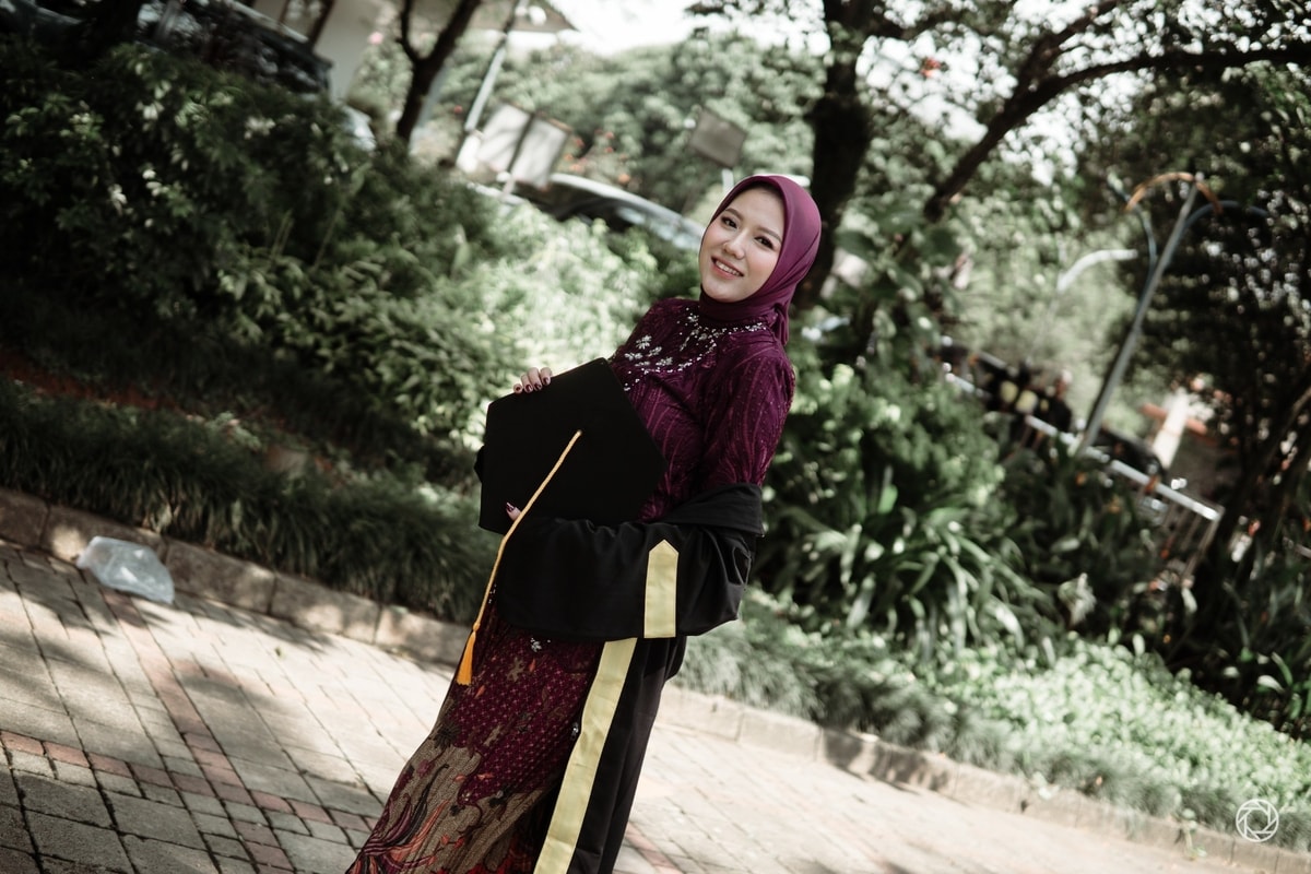 Graduation Session Azzahra Salma at Universitas Terbuka