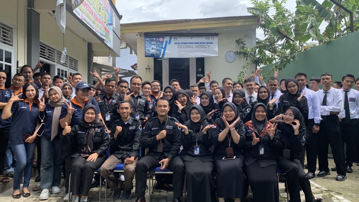 Kerja di Korea Selatan untuk Wanita: Syarat, Tips, dan Peluang Buat Gen Z Bahkan Pemula!