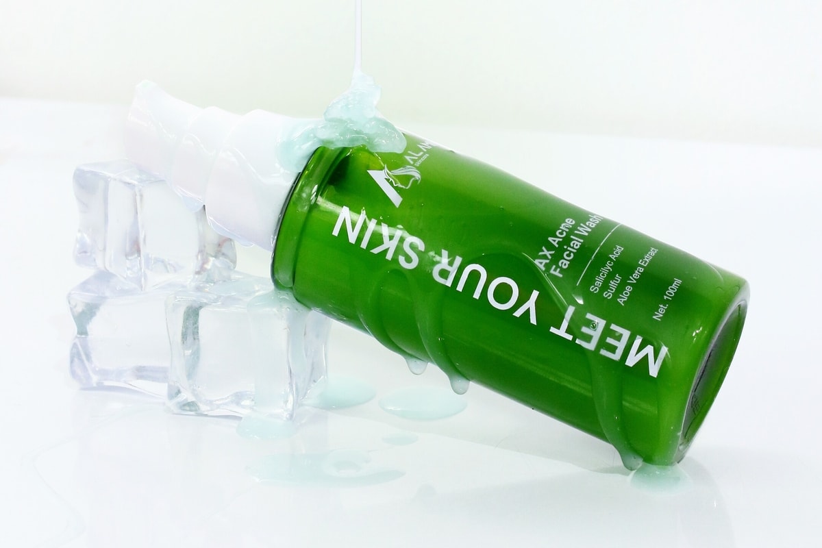 Review Alamin Skincare AX Acne Facial Wash: Sabun Wajah Terbaik untuk Kulit Berjerawat dan Berminyak