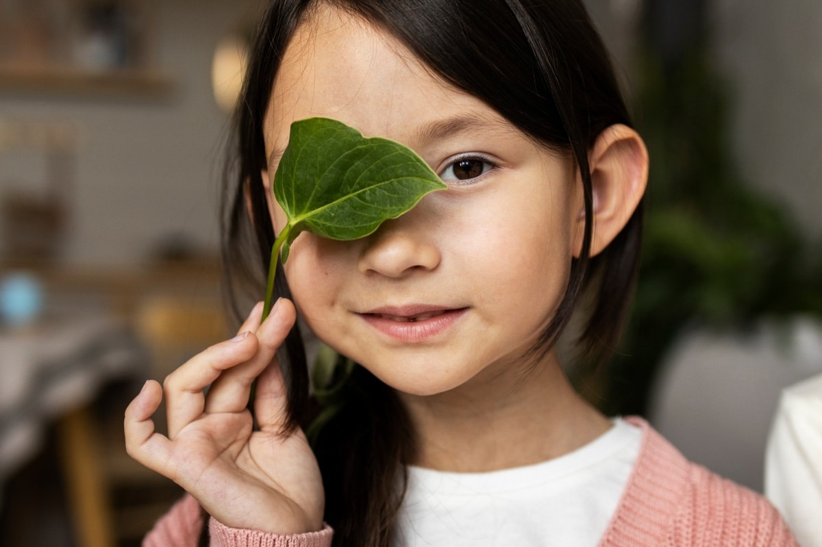 Clean Beauty, Green Skincare: Pilihan Gen Z untuk Kulit Sehat & Bumi Lestari