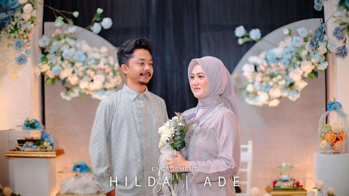 Hilda & Ade // Engagement