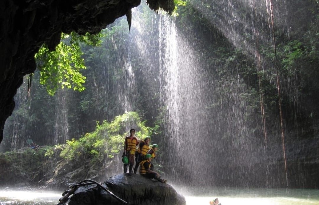 Green Canyon Body Rafting