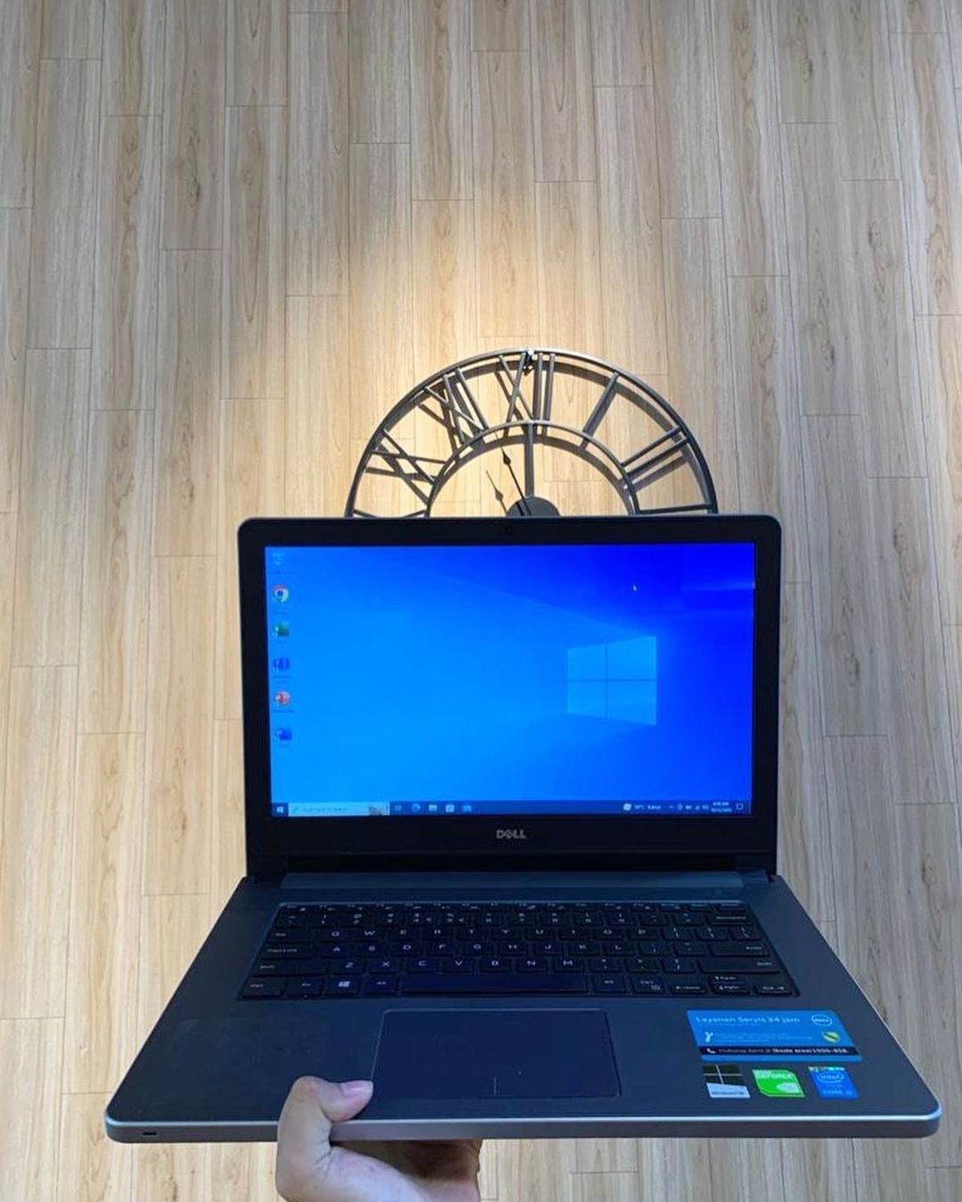 LAPTOP DELL INSPIRON