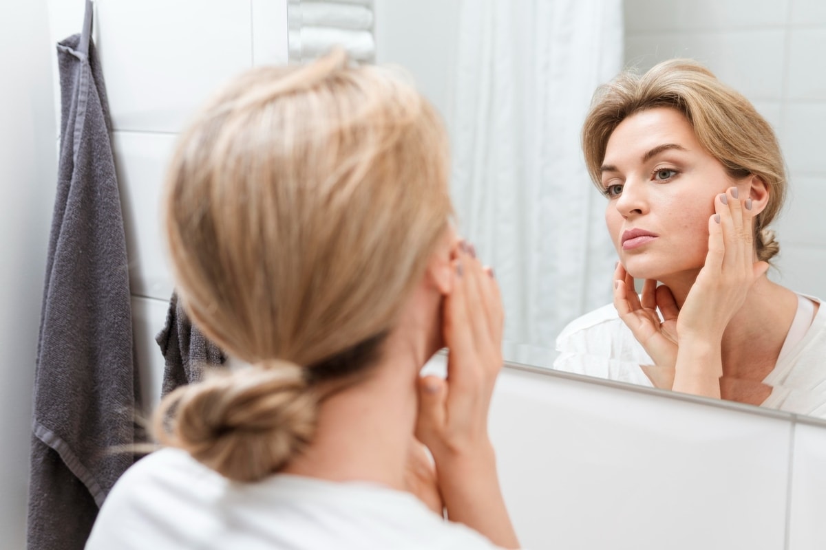 Stop Abaikan Perubahan Kulit Saat Menopause! 4 Cara Ini Cegah Kerusakan Lebih Parah