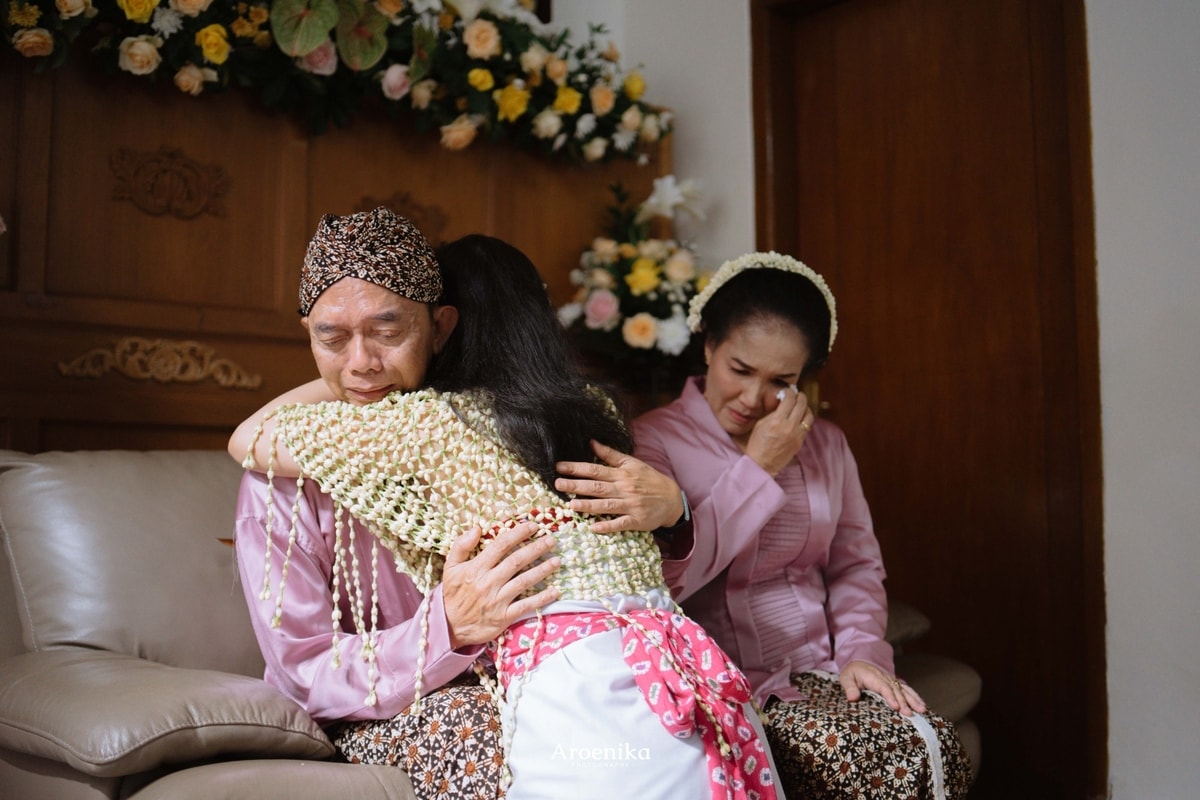 Siraman adat Jawa