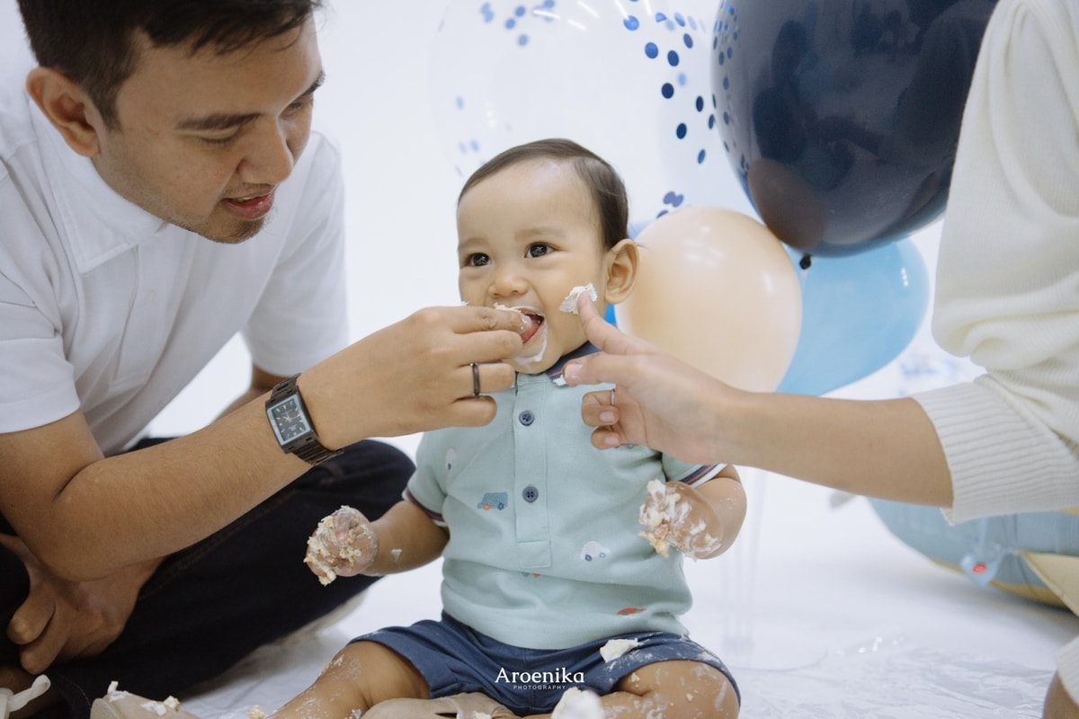 Fathian 1th Birthday Photo
