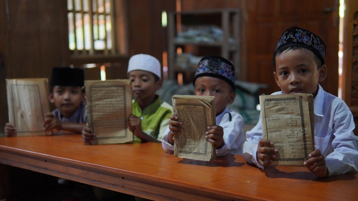 santri penerima wakaf al quran