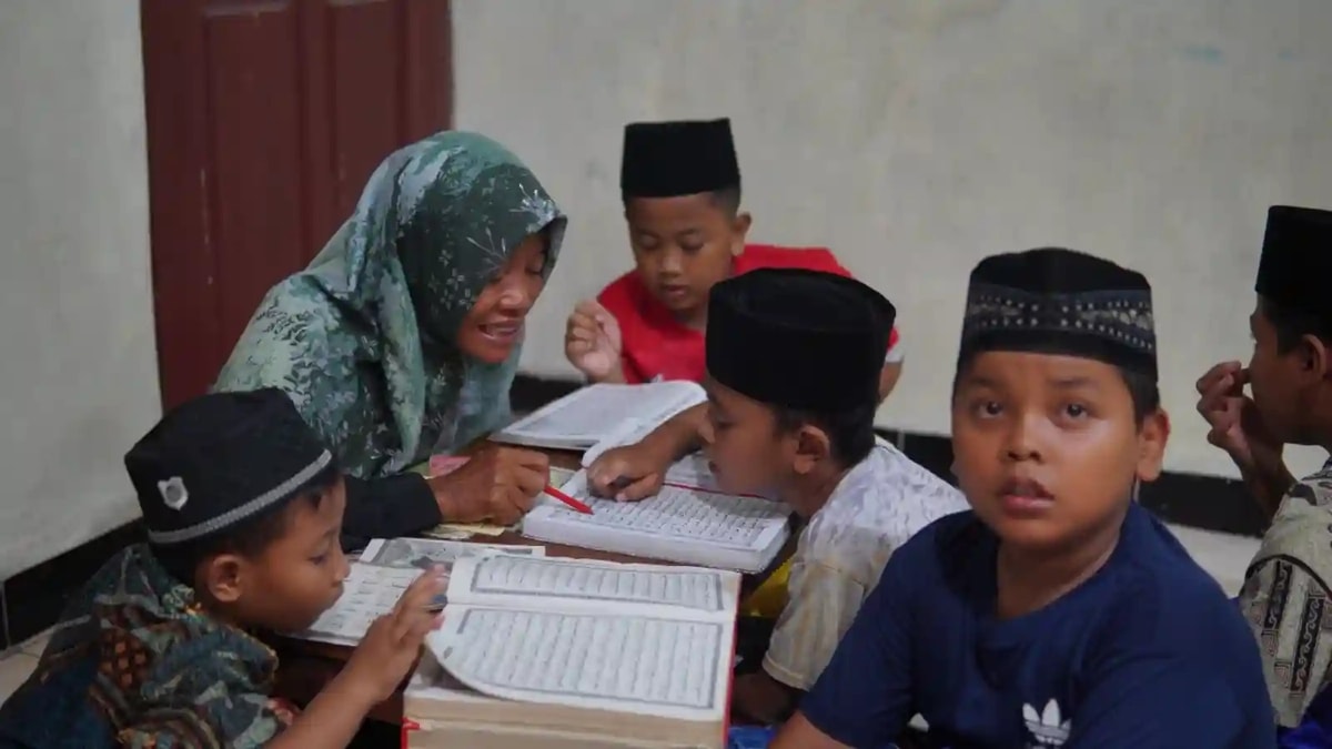 belajar dengan menggunakan al quran wakaf